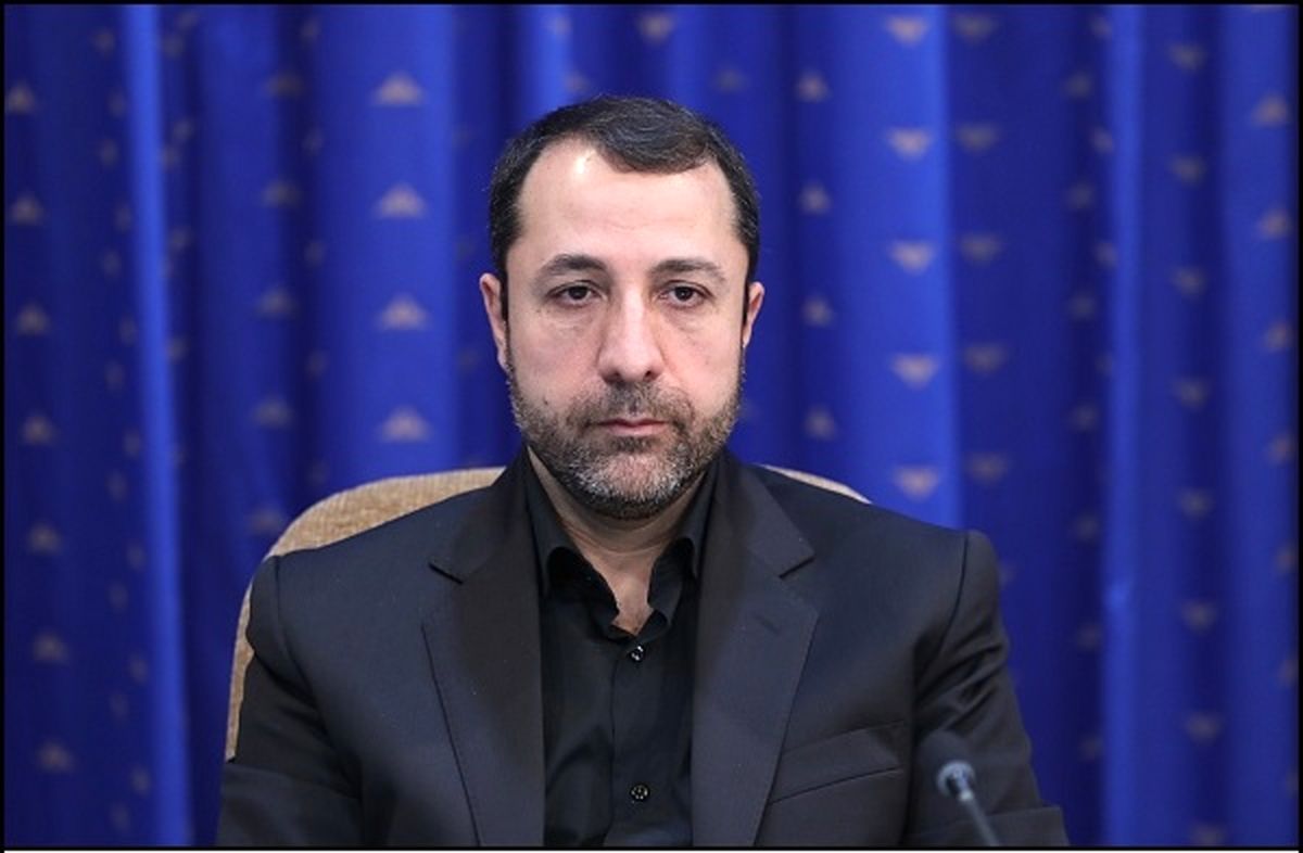 علی صالح آبادی رییس کل بانک مرکزی شد