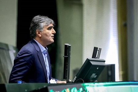 تامین مالی ارزی 10 میلیارد دلاری در سال جاری/ سپرده‌گذاری 2 میلیارد دلاری بانک مرکزی در بانک‌های داخلی برای تامین مالی طرح های پیشران/ تقویت تامین مالی ریالی با رویکرد غیرتورمی
