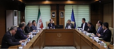  همکاری مستمر بانک مرکزی با وزارت بهداشت برای تأمین پایدار ارز دارو و تجهیزات پزشکی